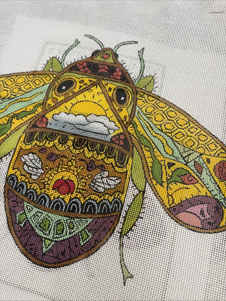 New Hand Painted Needlepoint Canvas Danji Earth Art Bee Bumblebee EA-17 Insect - Image 3 of 4