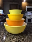 VINTAGE PYREX MIXING BOWL SET CITRUS ORANGE YELLOW LIME 401 402 403 404 W/STANDS
