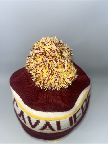 Cappello berretto invernale ricamato Cleveland Cavaliers New Era con pom pom - Foto 5 di 6