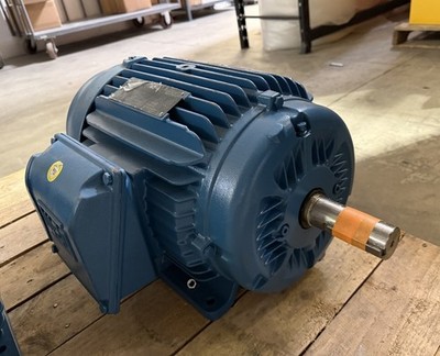 WEG 02018ET3E256T-W22 General Purpose Motor Rigid Base Mount 20hp 1765rpm DAMAGE
