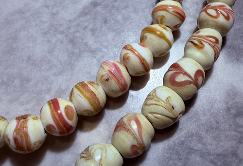 HistoricVenetianBeads..DutchDelft and Squiggle styles 
