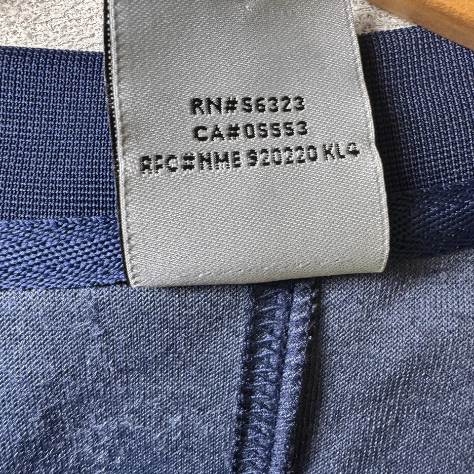 Conjunto de chándal vintage Jordan con logotipo de terciopelo manga corta y pantalones azul marino talla XXL Foto 4 de 4