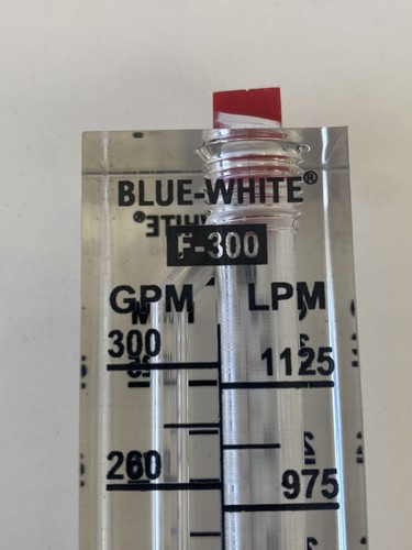 BLUE-WHITE FLOW METER P/N: F-30300P 3" F-300 PITOT TUBE ACRYLIC HORIZONTAL - Picture 5 of 5