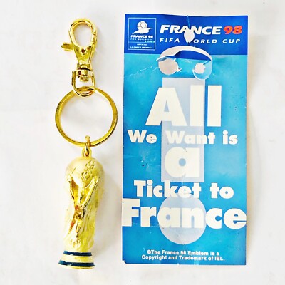 1998 FIFA WORLD CUP Vtg Gold Trophy Keychain FRANCE 98 Soccer