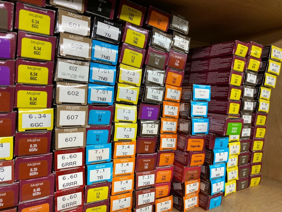 Color de cabello crema permanente L'OREAL Paris Majirel 1,7 oz 9,22 9 W rubio muy claro Foto 2 de 4