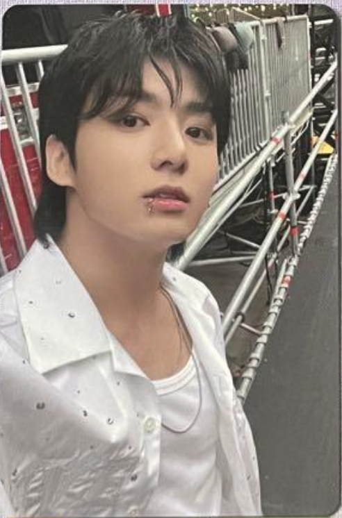BTS JUNGKOOK GOLDEN Japan FC JPFC / Univrsal music Lucky BTS JUNGKOOK GOLDEN Japan FC JPFC / Univrsal music Lucky