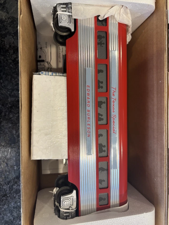 Lionel 29129 Texas Special Aluminum Passenger Car Set - C8/9 - Unrun - Image 2 of 4