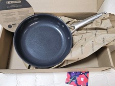 Padella antiaderente professionale Le Creuset 3 strati acciaio inox 24 cm 9,5" padella nuova con scatola