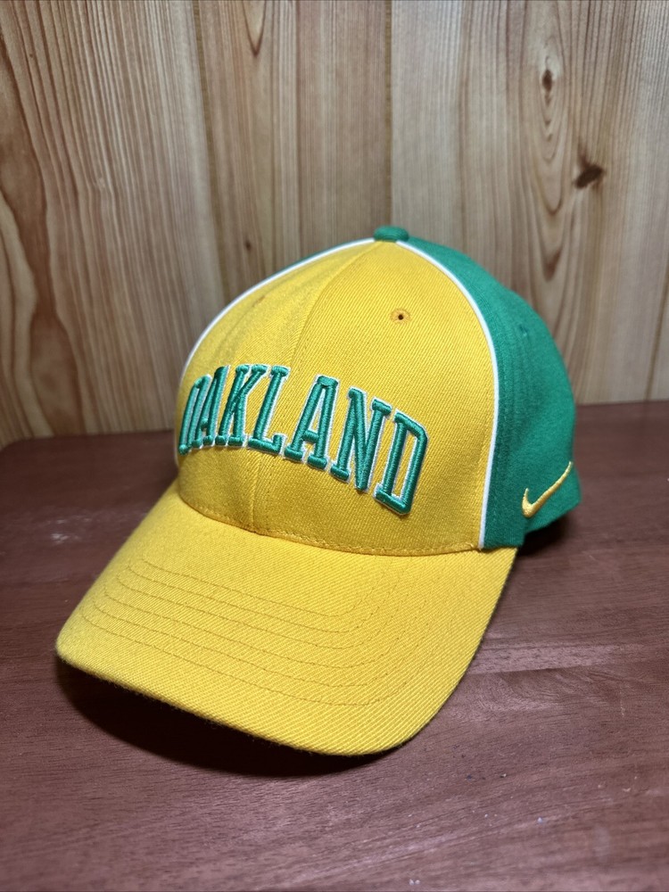 Nike Oakland A’s Baseball Hat Cooperstown Collection Flex Fit Athletics MLB