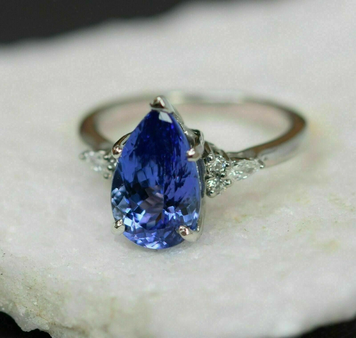 Sapphire solitaire on sale engagement ring