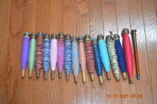 RARE Multi Color very old Vintage Weaving Looms Wooden Thread Spools Lot Of 15 