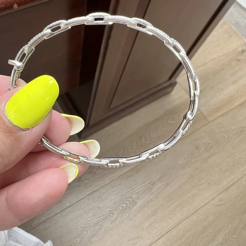 Brazalete de eslabones de cadena David Yurman Stax con diamantes en oro blanco de 18 quilates Foto 4 de 4