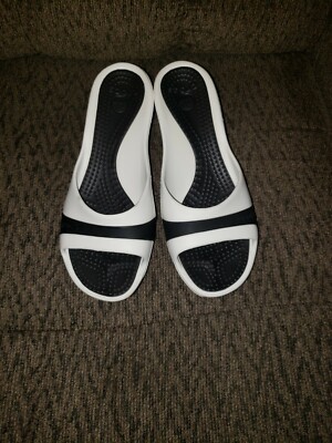 Crocs Sassari Wedge Sandal Heels Black White Women's Size 10 Slip