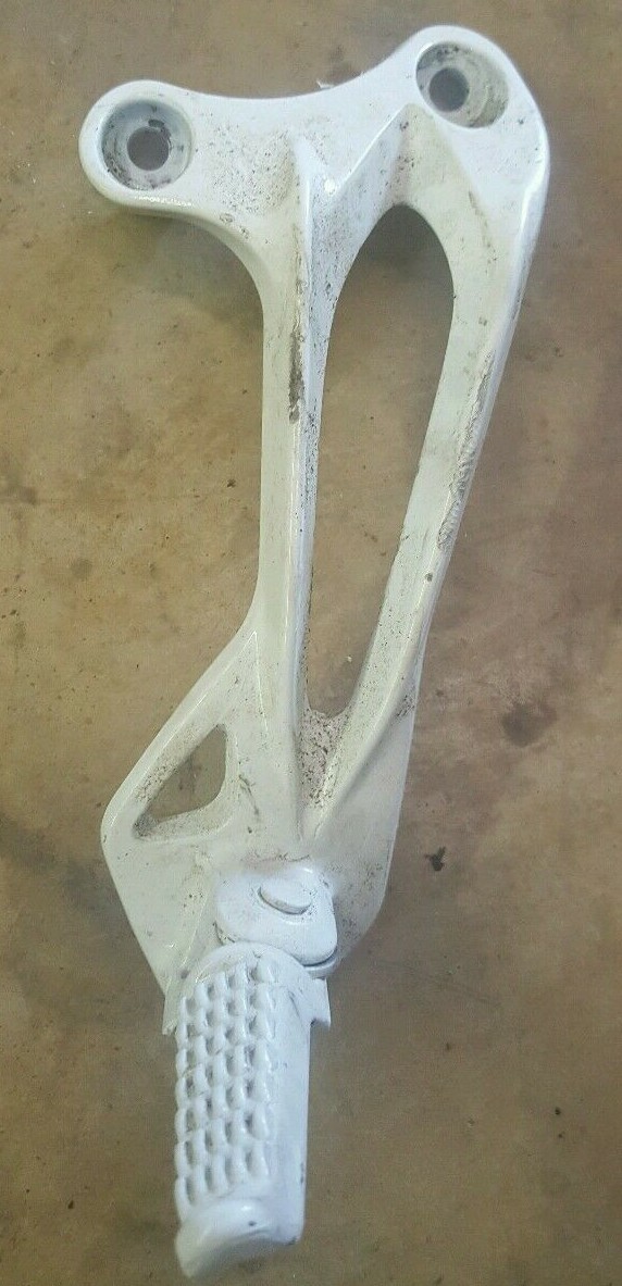2006-2007 KAWASAKI NINJA ZX10R RIGHT PASSENGER PEG 35063-0229 | eBay