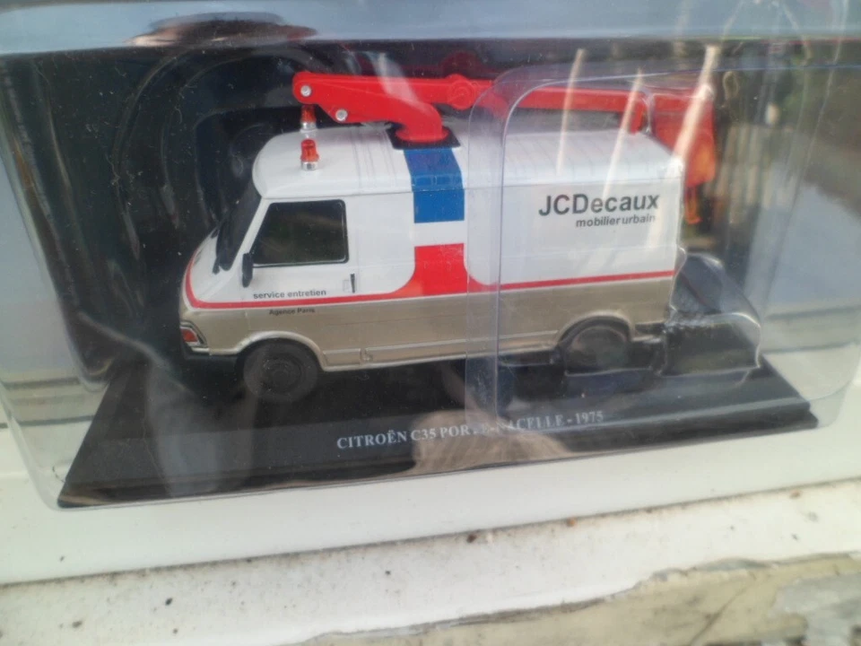 Citroen C35 Nacelle "DECAUX" - 1/43 - Photo 2/4