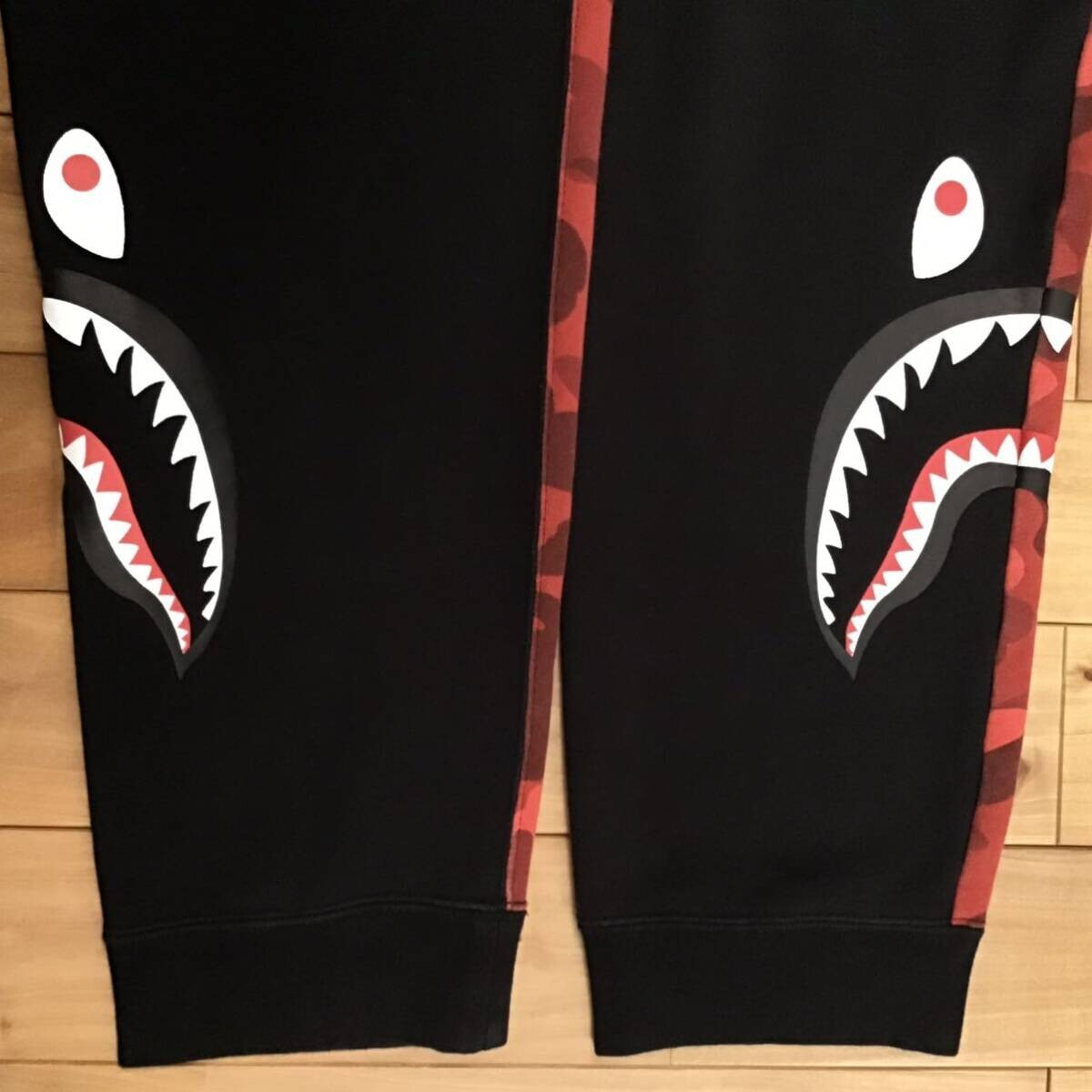 BAPE Shark sweat pants red camo x black A Bathing Ape Size XL | eBay