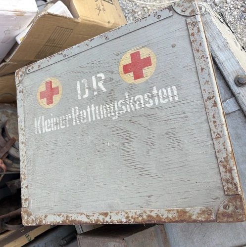 German Reichsbahn "Small Rescue Box" Wooden Collectors #