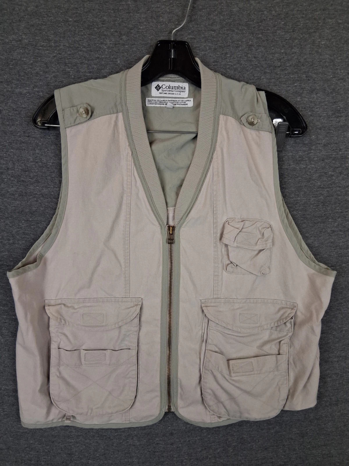 Columbia Mens Vest L Beige Canvas Utility Fishing Hunting Hiking Outdoor Gorp