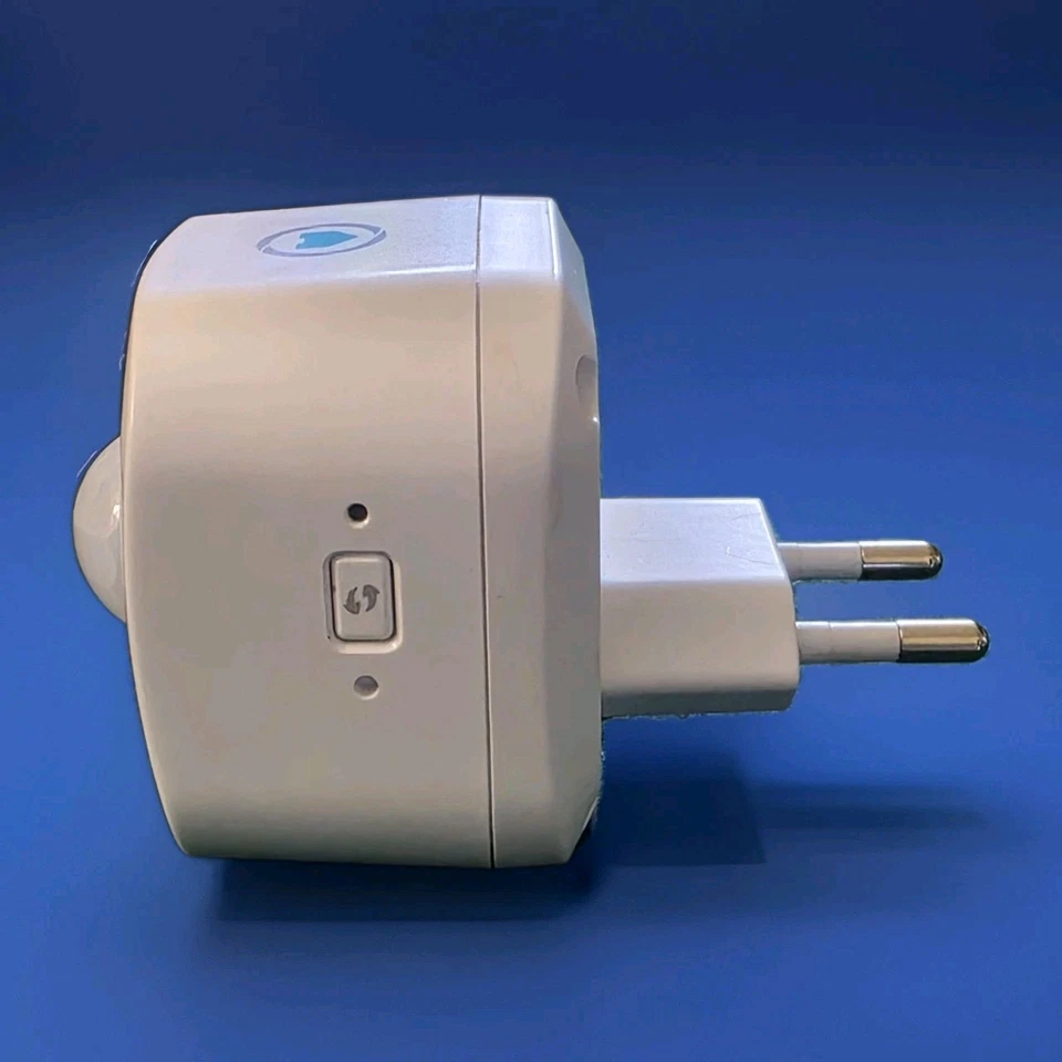 DLink WIFI PIR Motion Sensor Smart Home Security Lights Burglar Movement Alarm  - Image 3 of 4