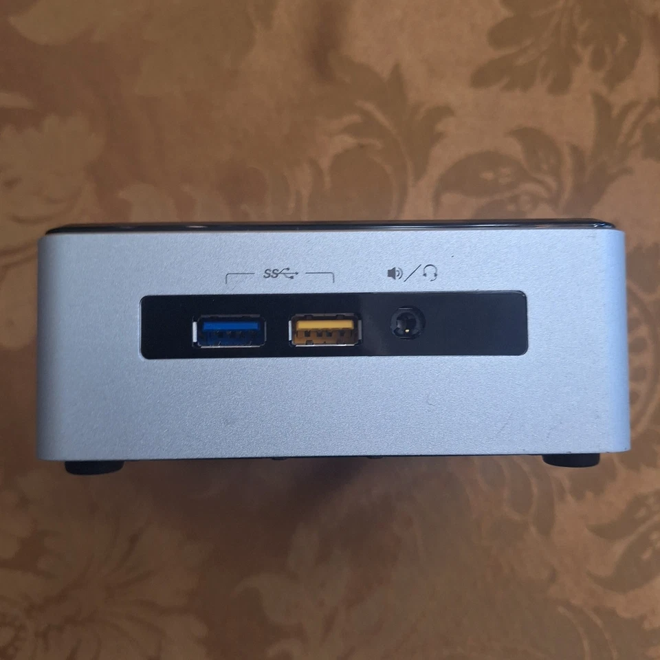 Intel NUC 5i7RYH, I7-5557u; 16 GB RAM; 256 GB m.2 SSD; WiFi; Linux Mint 22 OS - Image 4 of 4