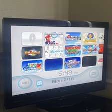 White Nintendo Wii Console With Mario Kart Wii Sports  More Bundle  Tested  