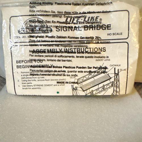 Kit de puente de señal de plástico realista escala HO (1:87) gris 8827 | Condition: New