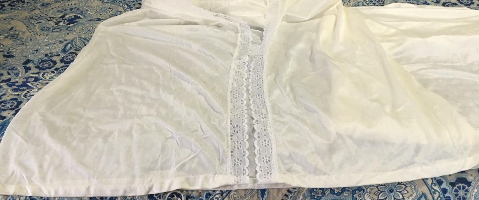 Vintage Nightgown Robe Set Womens Medium Lace Trim Peignoir Sleepwear 70s