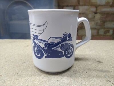 Carole Nash Tasse Features Yamaha R7
