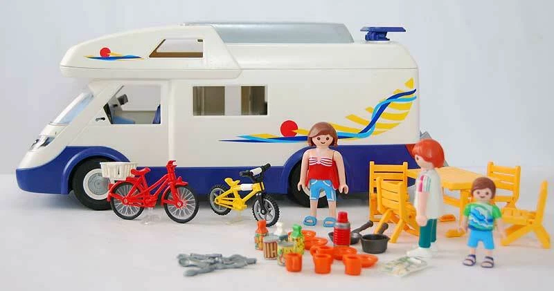 PLAYMOBIL/ LOISIRS ET VACANCES/ LA CARAVANE : : Jeux et Jouets