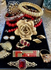Vintage Estate Costume Jewelry Lot! AVON, GIOVANNI and more!