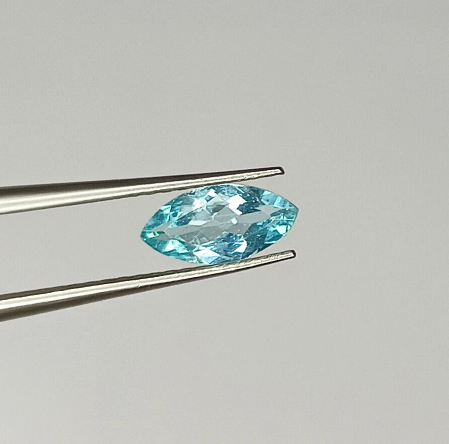 Apatite Facet Gemstone, 100% Natural Neon Blue Apatite Faceted 8x4 mm H52-126 - Image 2 of 2