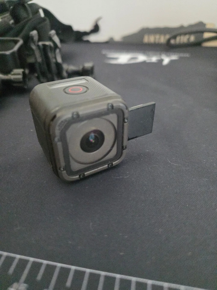 Gopro Hero Session 4 - Image 3 of 4