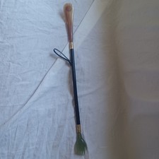 VtgHorn Back Scratcher  Shoe Horn Combo Hand 19  Wooden Handle Made In Italy.