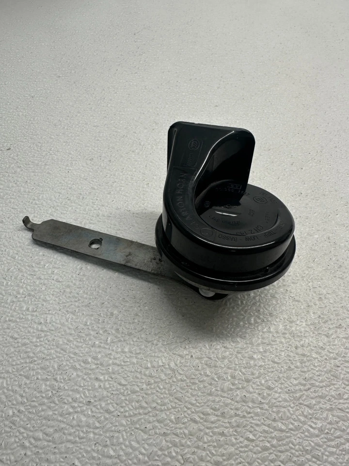 2009 2013 BMW X5 FRONT DRIVER LEFT STEERING BUTTON HORN 61337279782 OEM 252274 - Image 4 of 4
