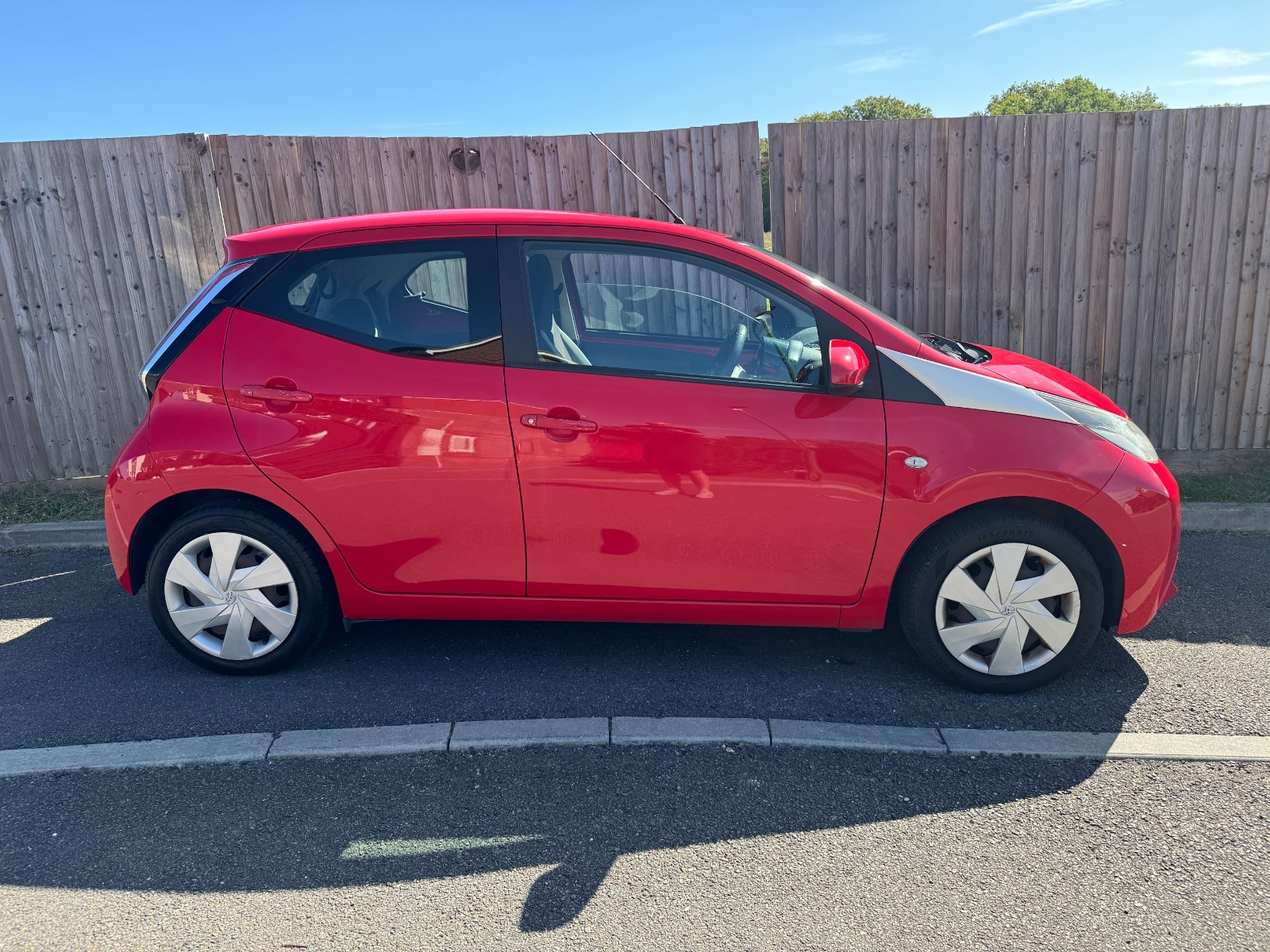 2014 TOYOTA AYGO