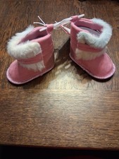Baby Girls Boots Pink Fur Size 1 0-3M
