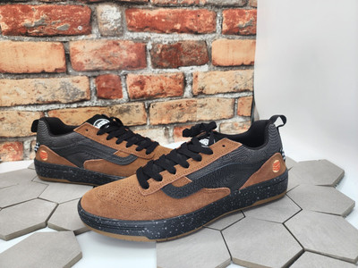 Men s VANS Sneakers Zahba x Zion Wright Jupiter Brown Mocha Size 7.5 Men