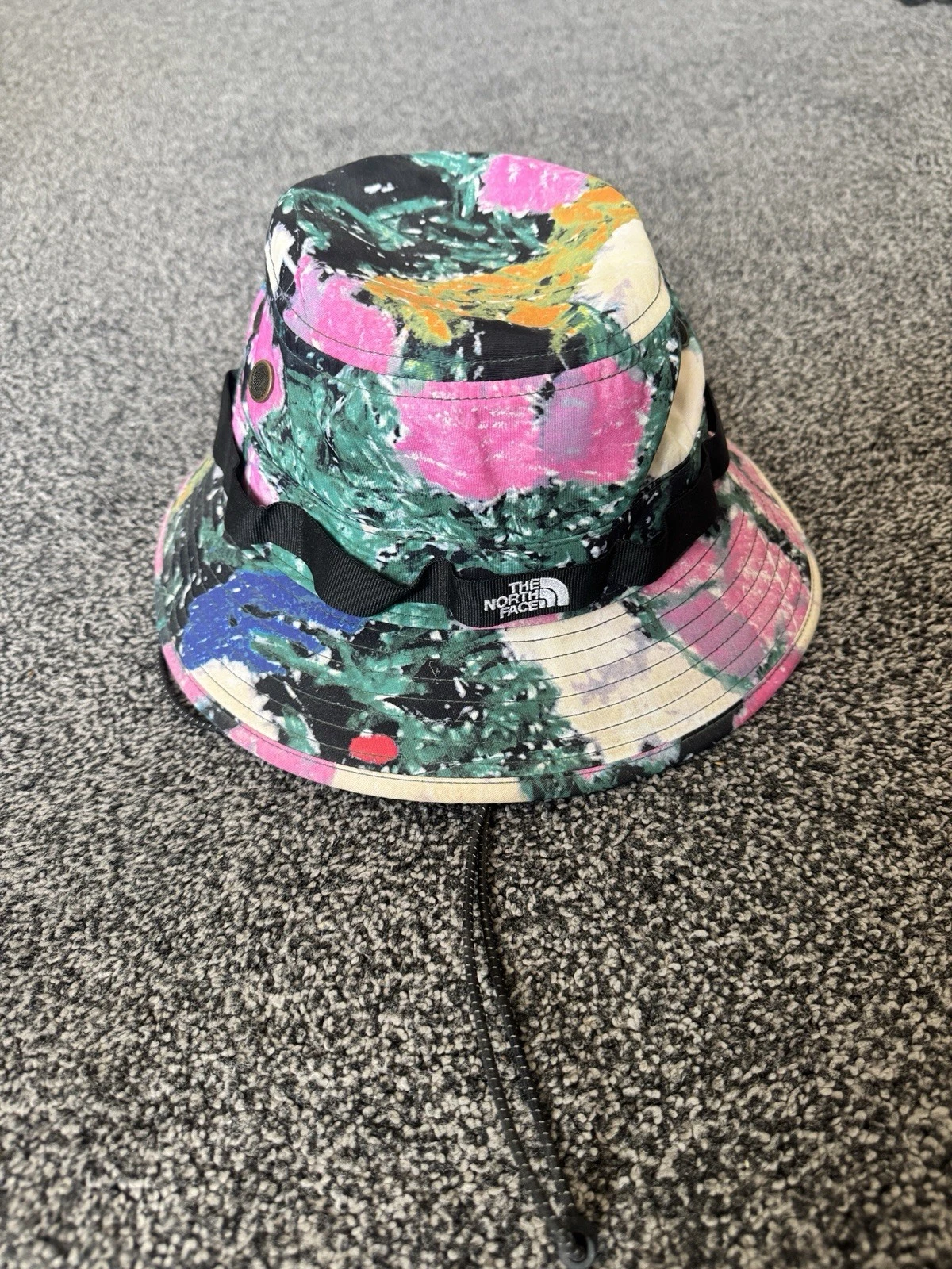 Supreme The North Face Size S/M 22Ss Trekking Crusher Floral Bucket Hat HU361