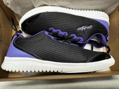 NIB Women s Bowling Shoes Size 7.5 KR Strikeforce Glitz Black/Purple