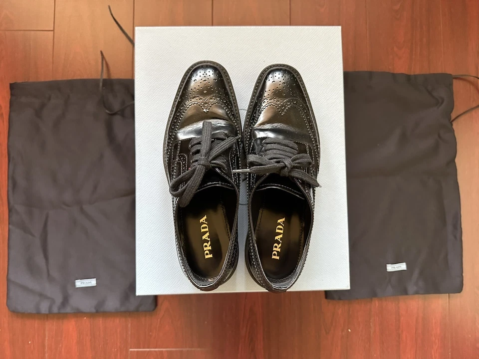 Authentic Prada 30mm Winged Flatform Black Leather Oxford Platform Shoes Size 35 - Image 2 of 4