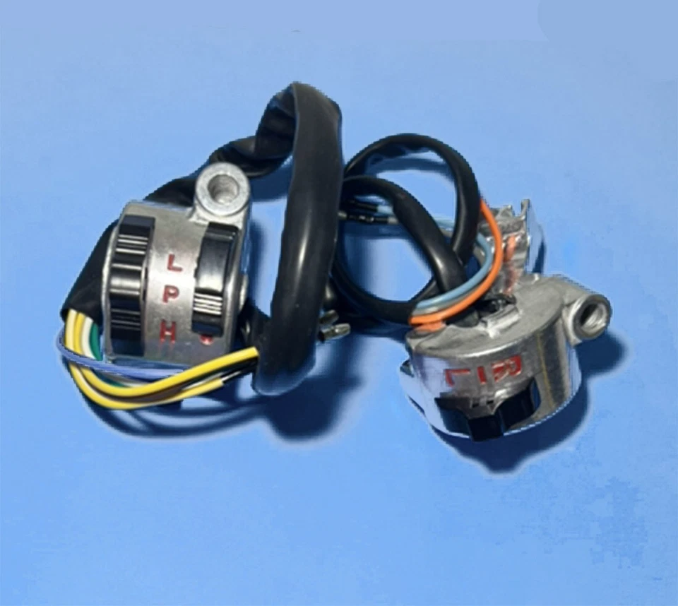 Par de interruptores de manija derecha derecha para Honda CUB PASSPORT C50 C65 C70 C90 Foto 3 de 3