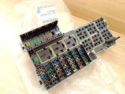 Fuse Box for Opel Vauxhall Corsa C 13109962 OEM