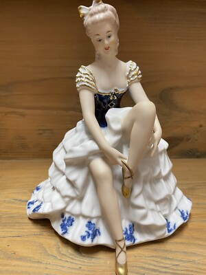 Vintage Wallendorf Kobalt Blau Tänzerin Ballerina Sitzend 1764 Germany