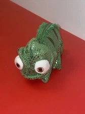 Rare Disney Store Tangled PASCAL Chameleon Coin Zipper Purse Plush 7”