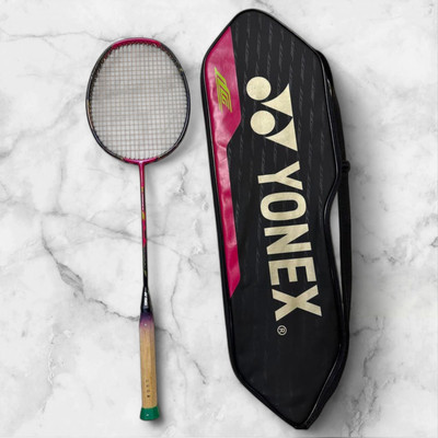 Voltric Z Force II LCW 4UG5 Limited Edition Badminton Racket Voltric Z Force II LCW 4UG5 Limited Edition Badminton Racket