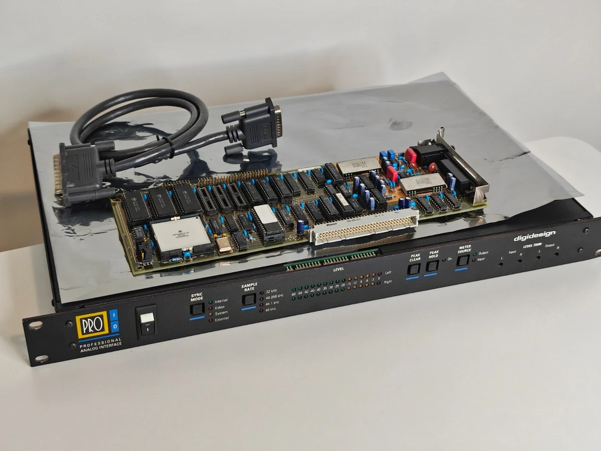 Preços baixos em Interface de Áudio Pci Digidesign Interfaces Midi