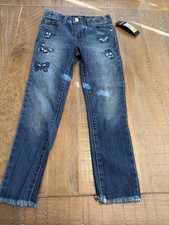 Beautiful Embroidered babe girl size 6 jeans with butterfly embroidery nwt