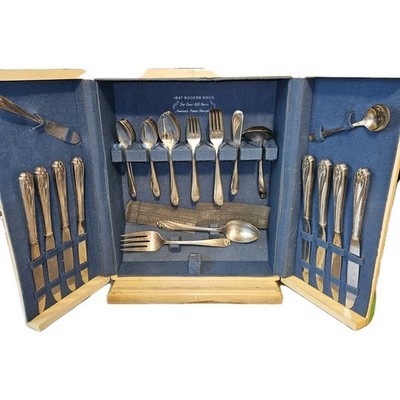 Vintage 1847 Rogers Bros Daffodil Silverware Flatware 61 Pieces Set With Box