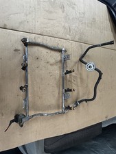 Fuel Rail Mustang With Injectors Fuel Line 3.8 Mustang 99-04