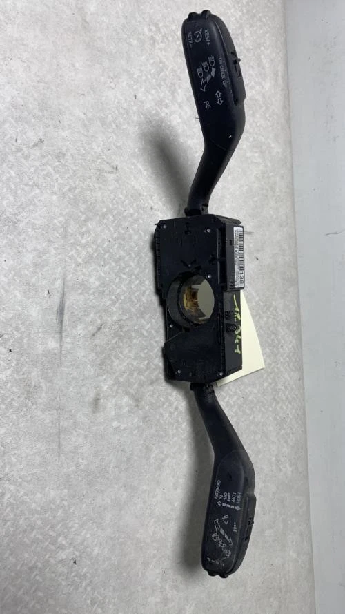 Com (Bloc Contacteur Tournant+Commodo Essuie Glace+Commodo Phare) SEAT IBIZA 4 P - Photo 2/4